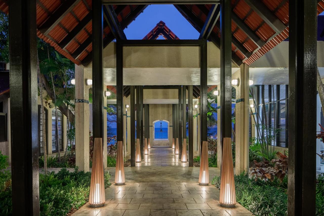 Carambola Beach Resort St. Croix, Us Virgin Islands Fountain Exterior foto